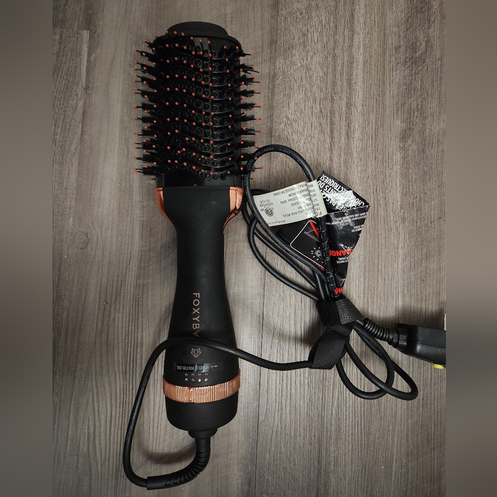 FoxyBae Rose Gold Blowout Dryer Brush Pro